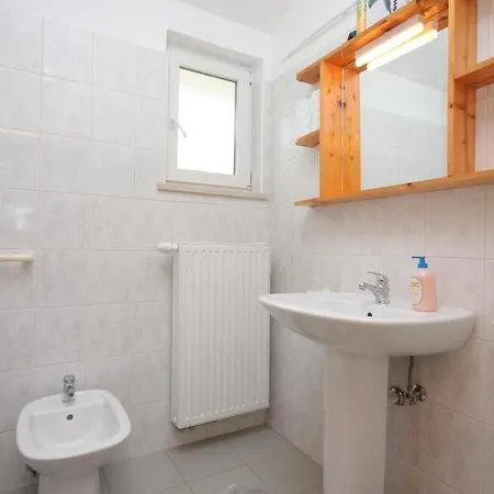 By The Sea Nerezine, Losinj - 3451 נזרין