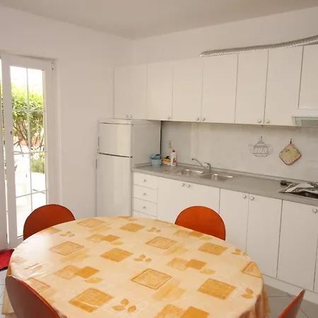 Apartamento By The Sea Nerezine, Losinj - 3451 Nerezine