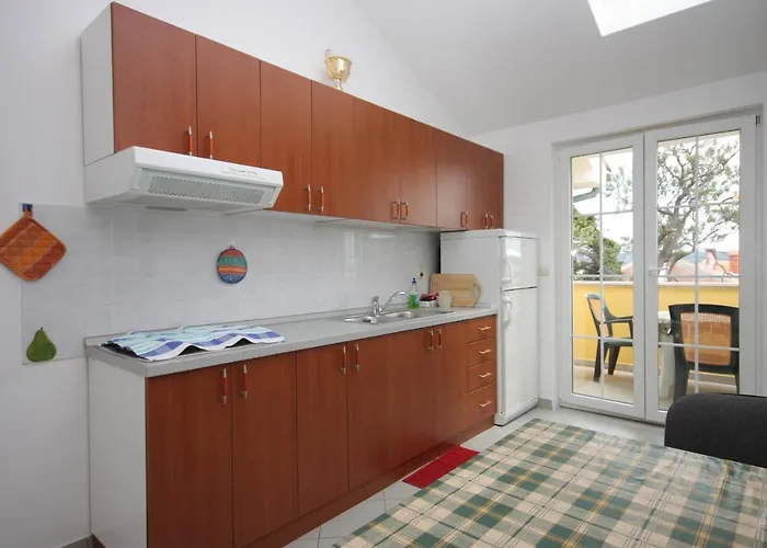 Apartment By The Sea Nerezine, Losinj - 3451